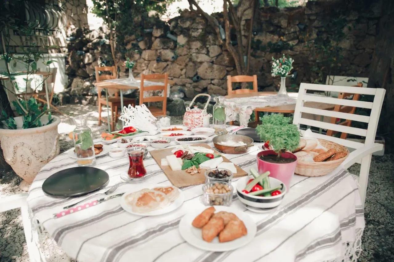 Mell'S Alaçatı 2*,